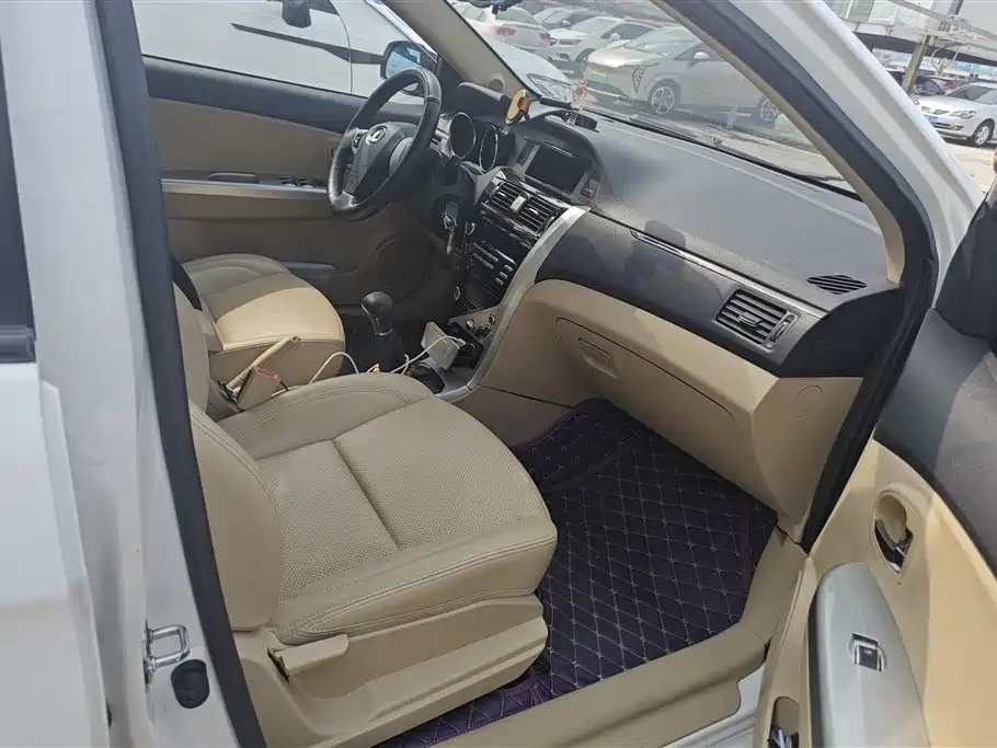 GREAT WALL C30 NEW ENERGY