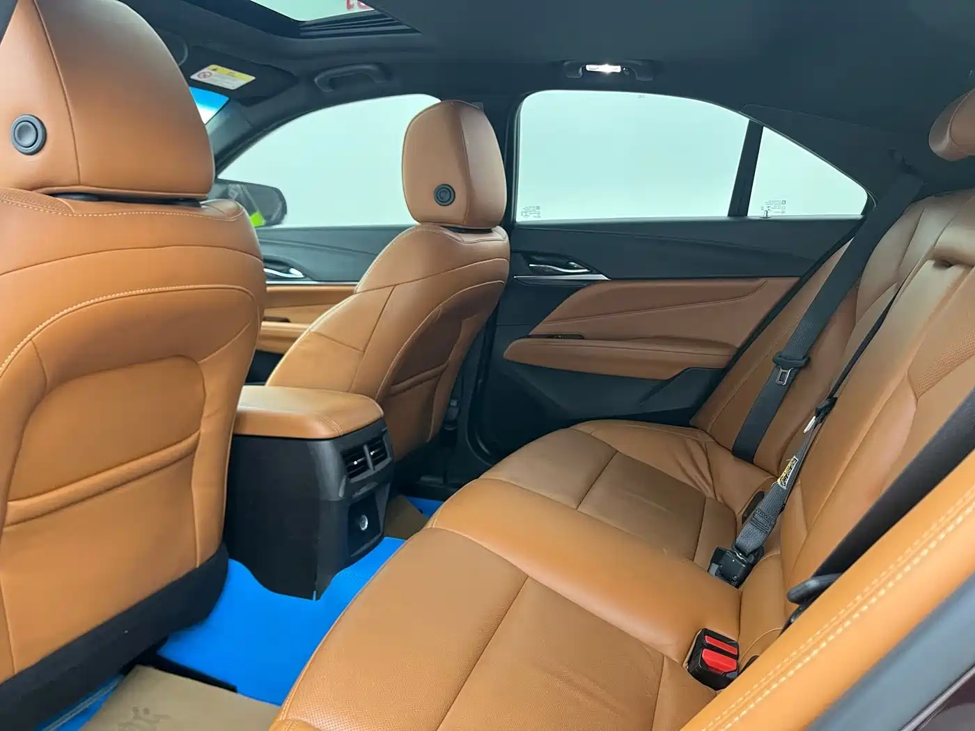 CADILLAC CT4