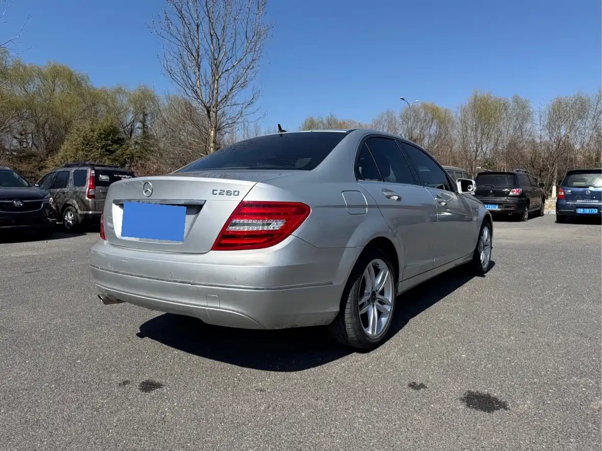 Mercedes-Benz C-Class 2013 C 260 Fashion Grand Edition фото 21