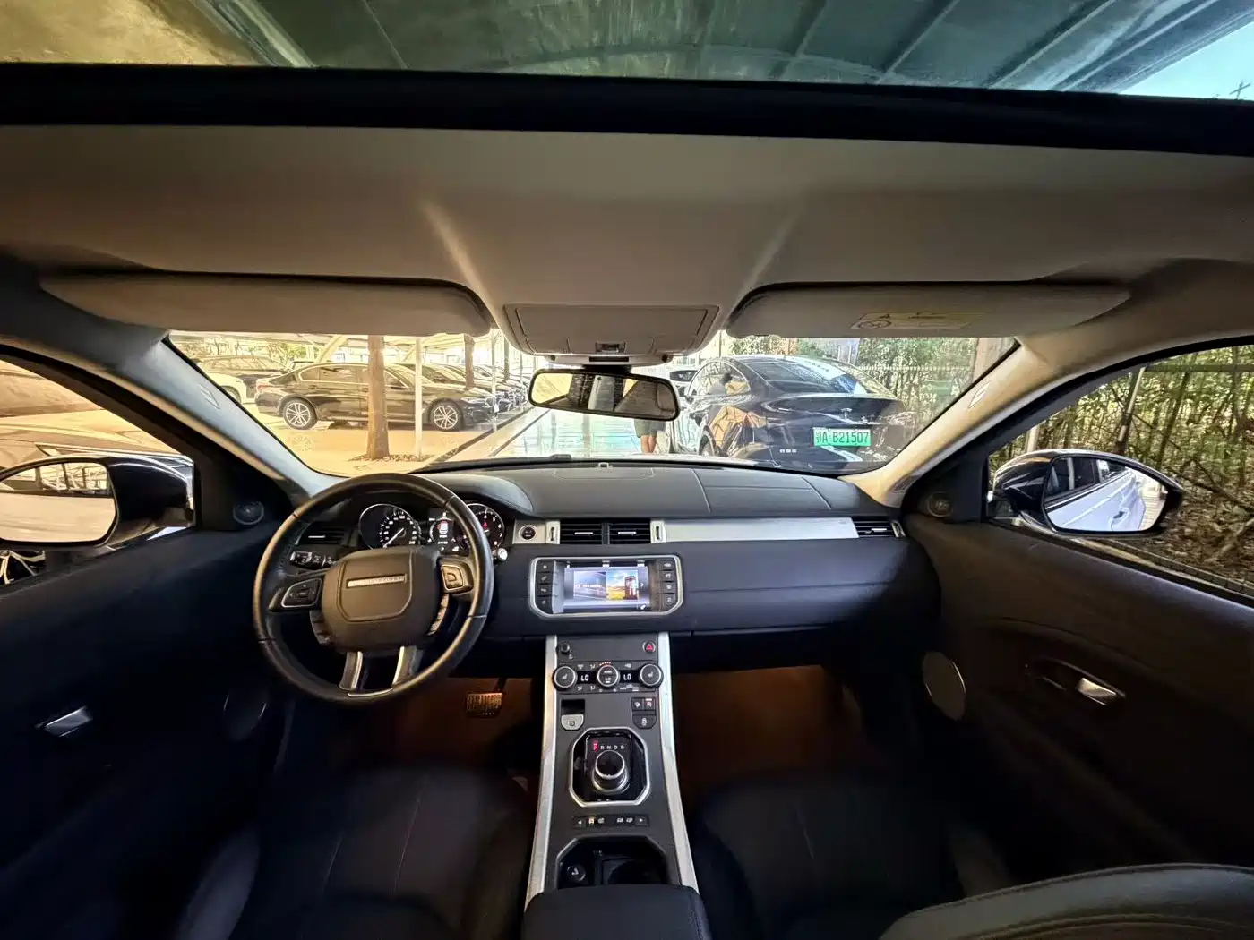 Фото 9 - Land Rover Range Rover Evoque