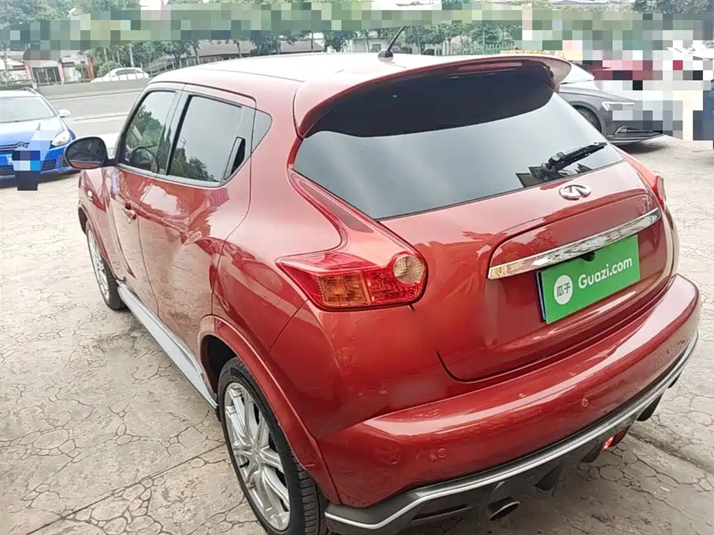 2019 Infiniti ESQ