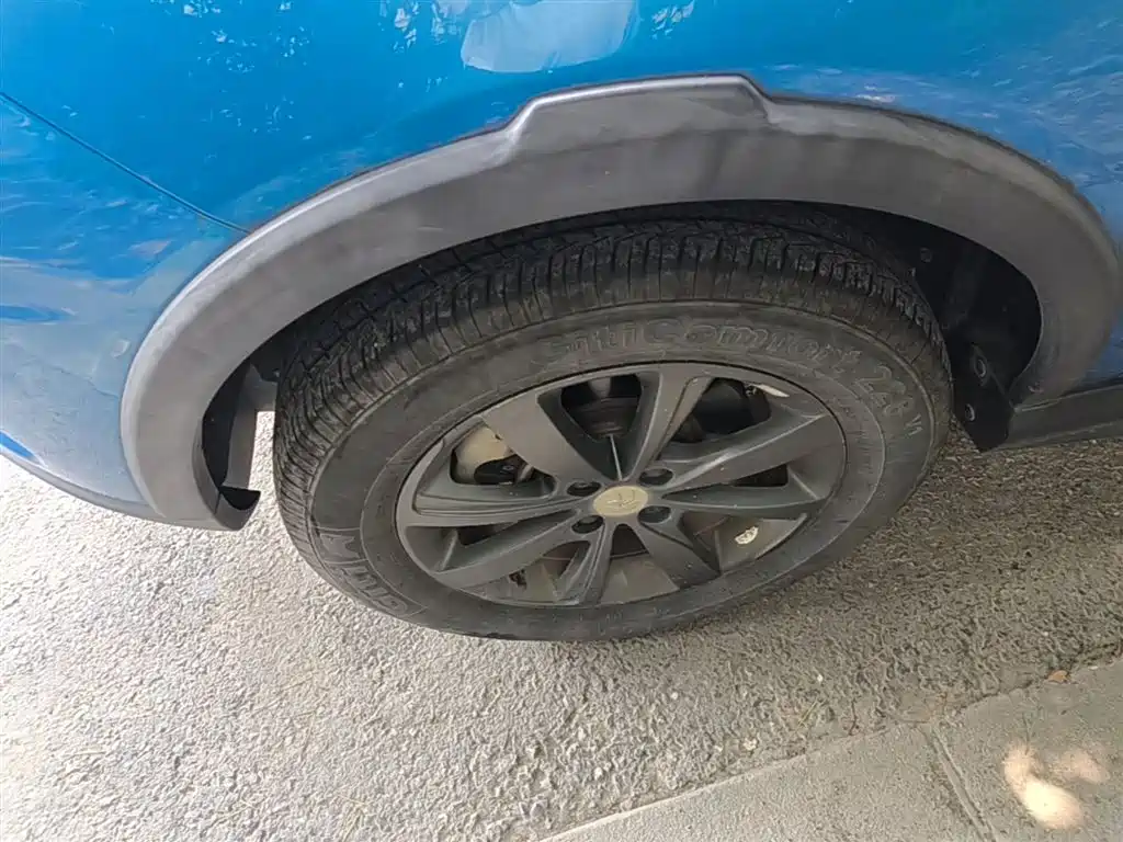 BYD Yuan New Energy 2019 EV360 Smart Connect Premium Edition фото 23