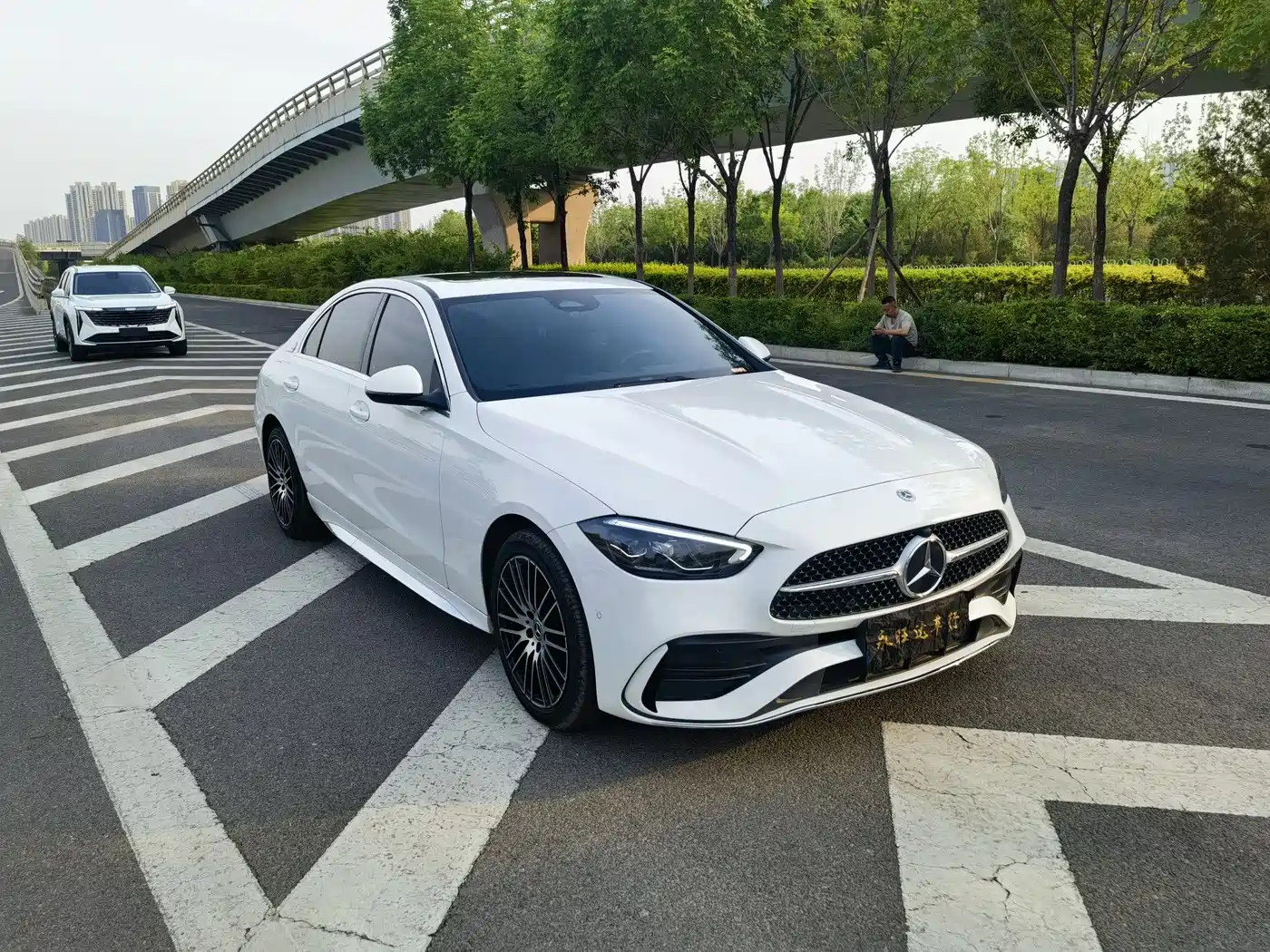 Mercedes-Benz C-Class 2023 Facelift C 200 L Sport Edition фото 3