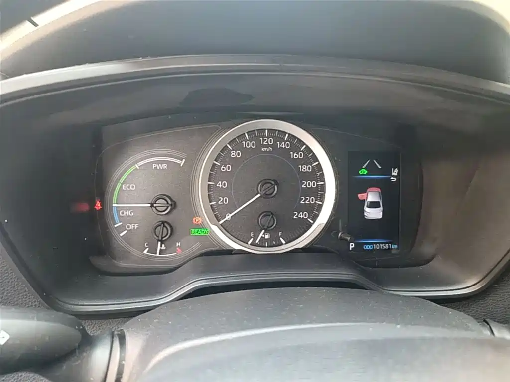 Toyota Corolla 2021 Hybrid 1.8L E-CVT Elite Edition фото 12
