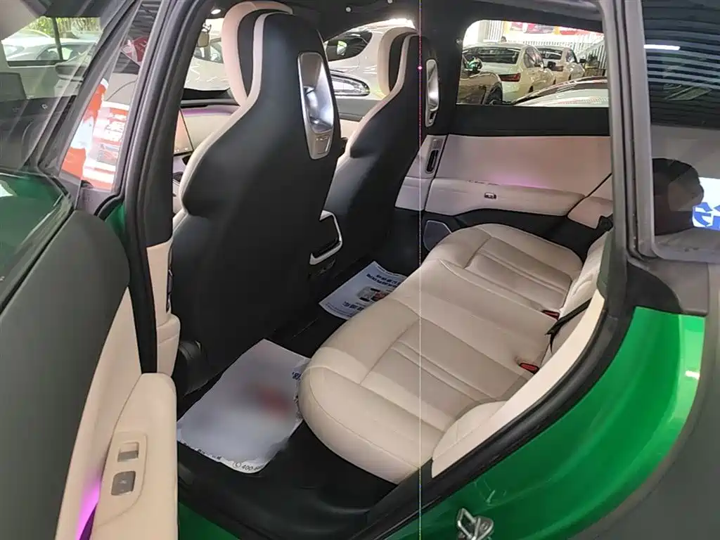 Xiaomi Auto Xiaomi YU7 2025 Extended Range RWD Edition фото 17