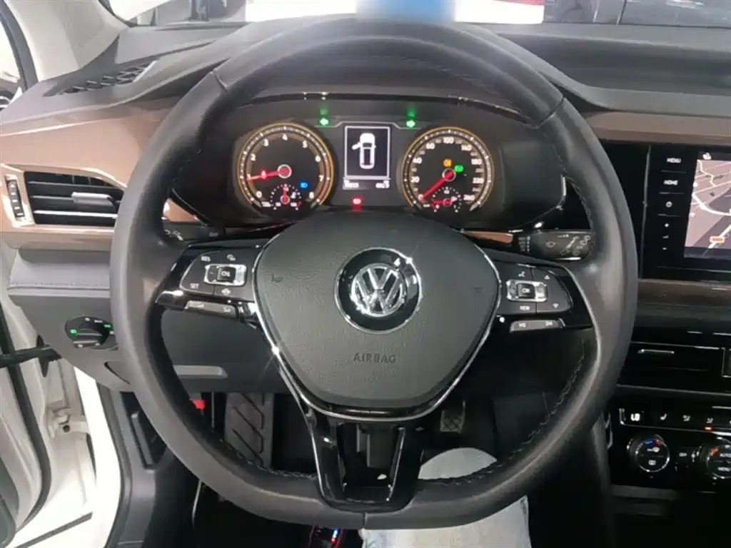 Volkswagen Tharu 2020 Model 280TSI 2WD Luxury Plus China VI фото 11