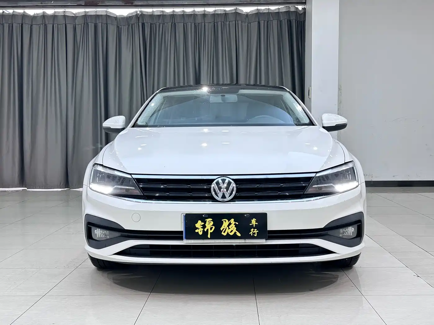 Volkswagen Lamando 2019 230TSI DSG Fashion Edition China VI фото 2