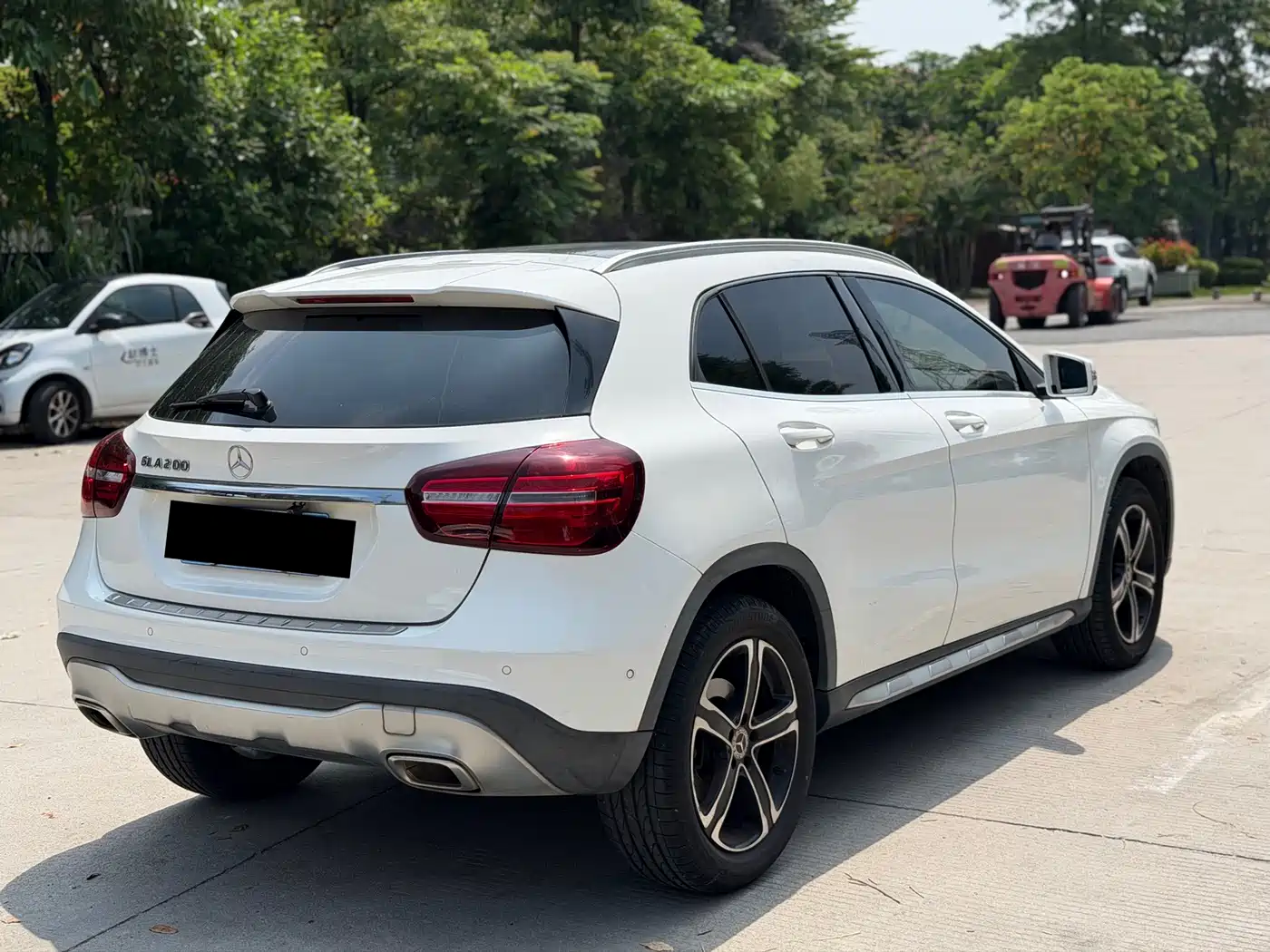 Mercedes-Benz GLA 2018 GLA 200 Fashion фото 10