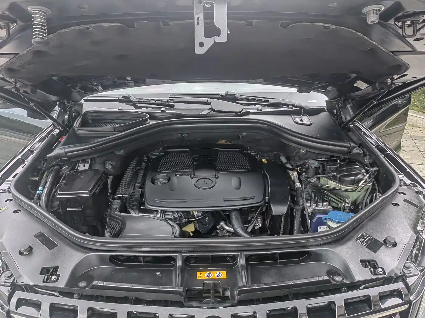 Mercedes-Benz M-Class 2012 Model ML 350 Luxury фото 13