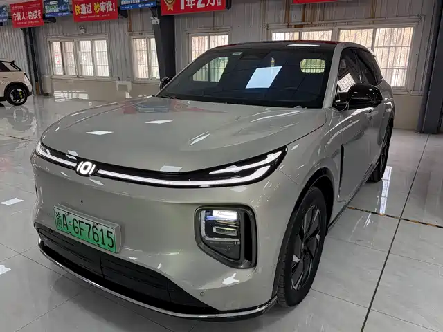 CHANGAN Q07