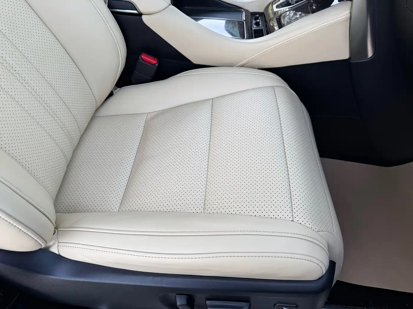 Toyota Alphard 2018 Facelift 3.5L Premium Edition фото 26