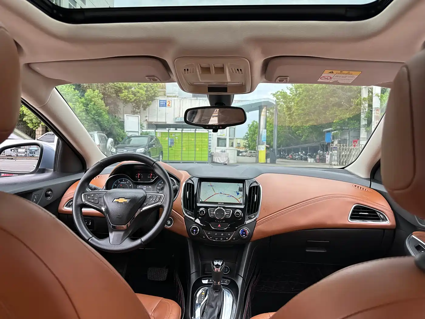 Фото 10 - Chevrolet Cruze