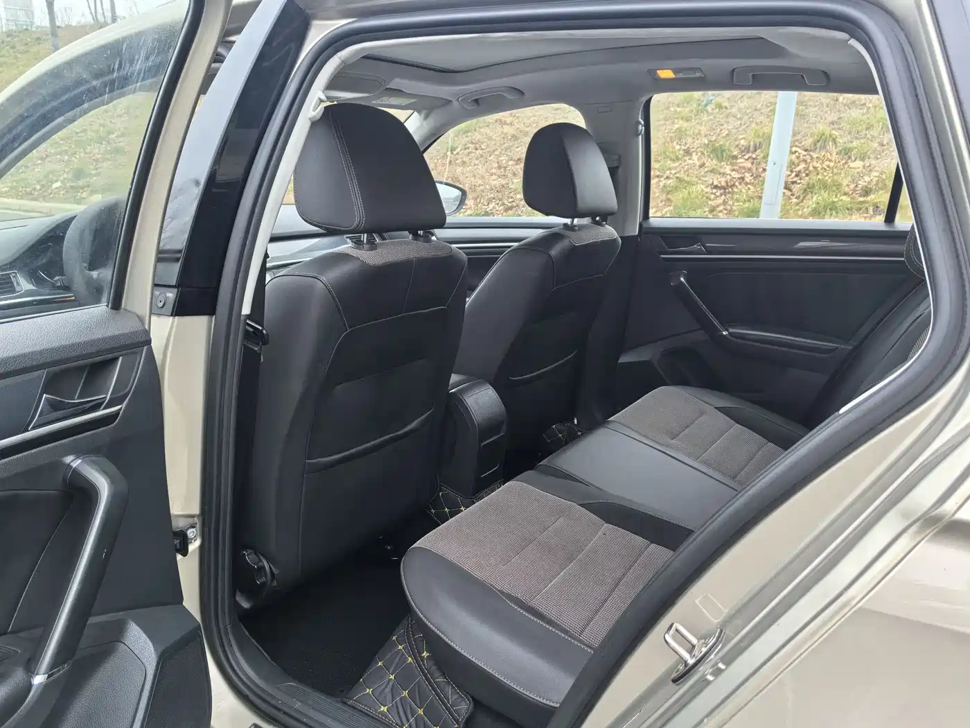 Volkswagen C-TREK 2017 1.6L Automatic Comfort фото 6