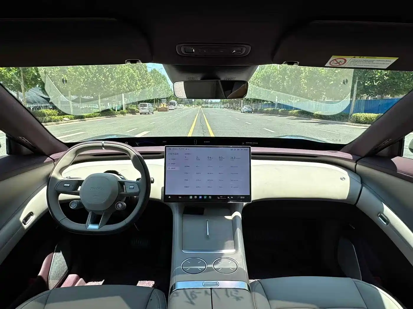 Xiaomi Auto Xiaomi YU7 2025 Extended Range AWD Pro фото 4