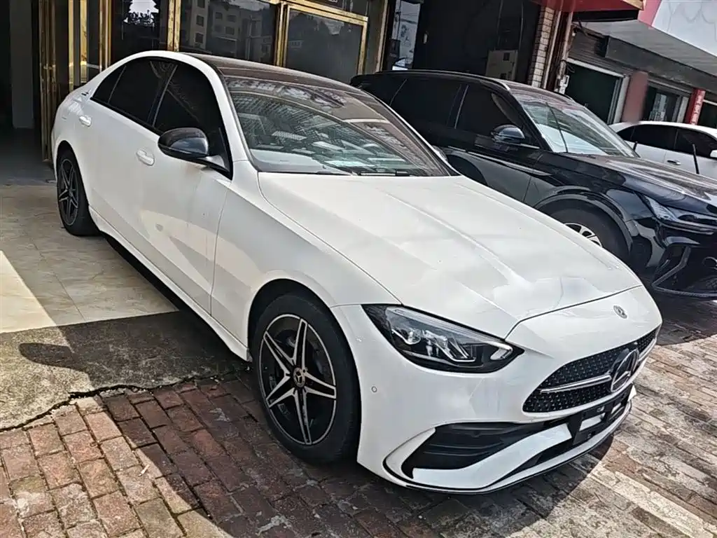 Mercedes-Benz C-Class 2023 C 260 L Night Edition Sport фото 4