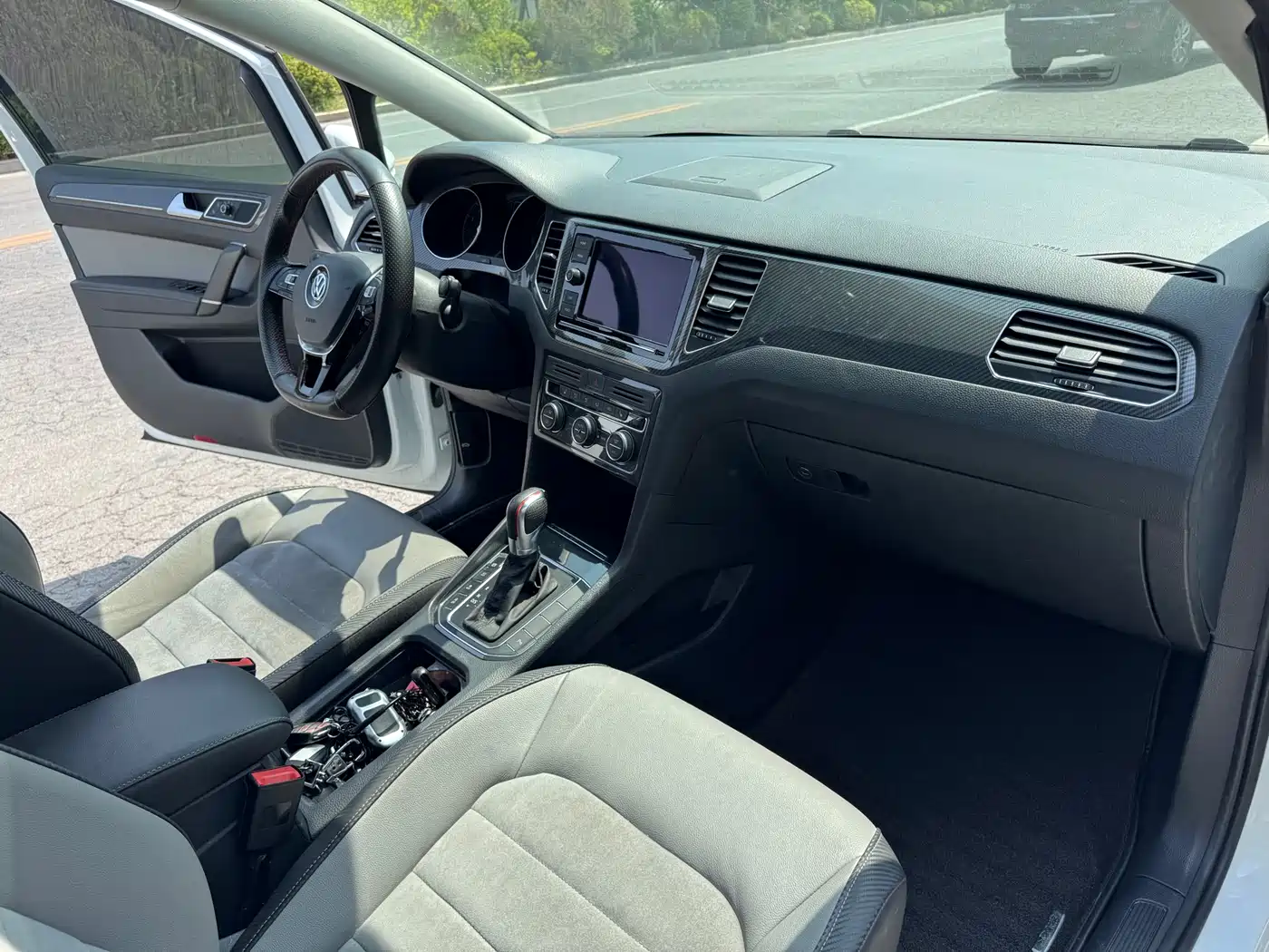 Volkswagen Golf Sportsvan 2019 280TSI Auto Watchman China VI фото 15