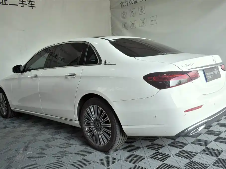 Mercedes-Benz E-Class 2022 E 300 L Luxury фото 14