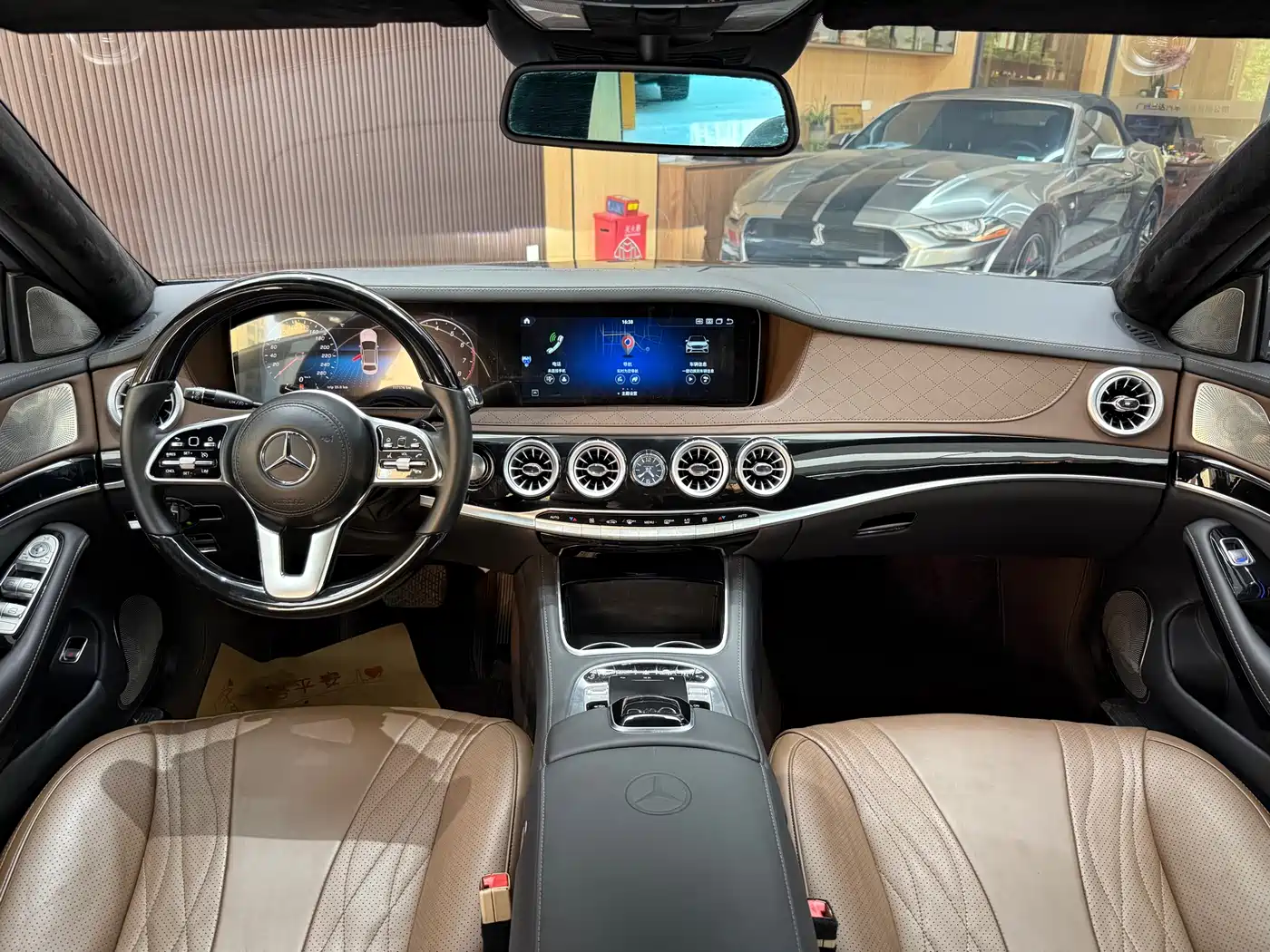 Mercedes-Benz S-Class 2011 S 350 L CGI фото 18