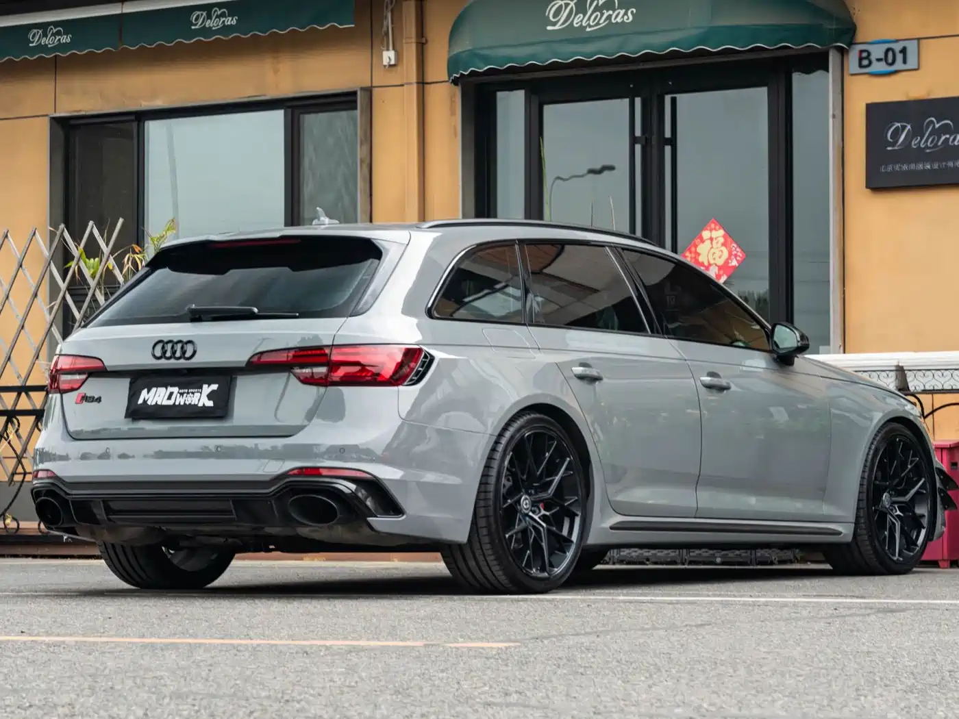 Audi RS 4 2019 RS 4 2.9T Avant фото 5