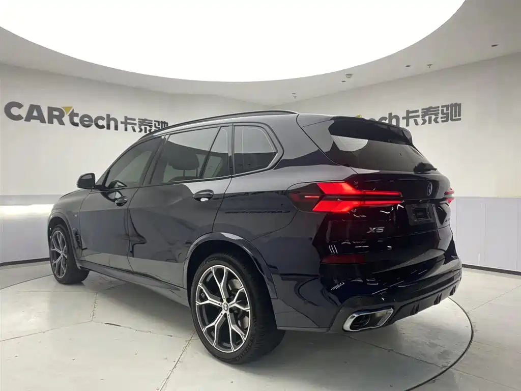 BMW X5 2023 xDrive 30Li Premium M Sport Black Night Package фото 7