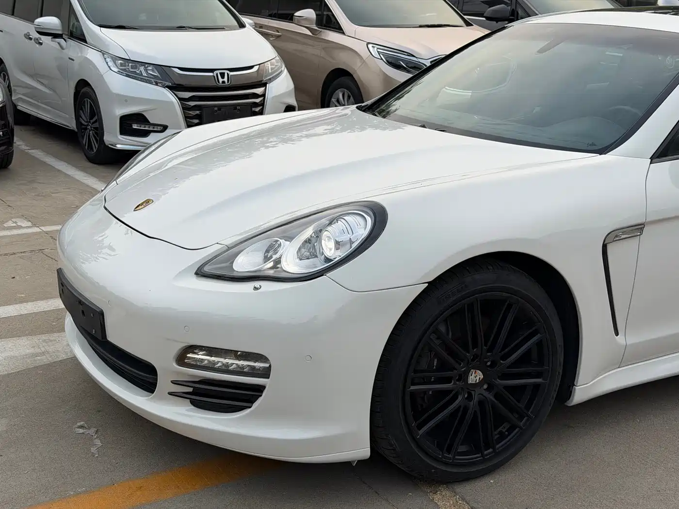 Porsche Panamera 2010 Panamera 3.6L фото 7