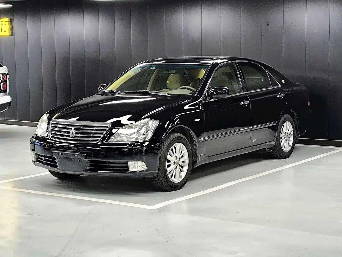 Toyota Crown 2009 2.5L Royal Special Enhanced Edition