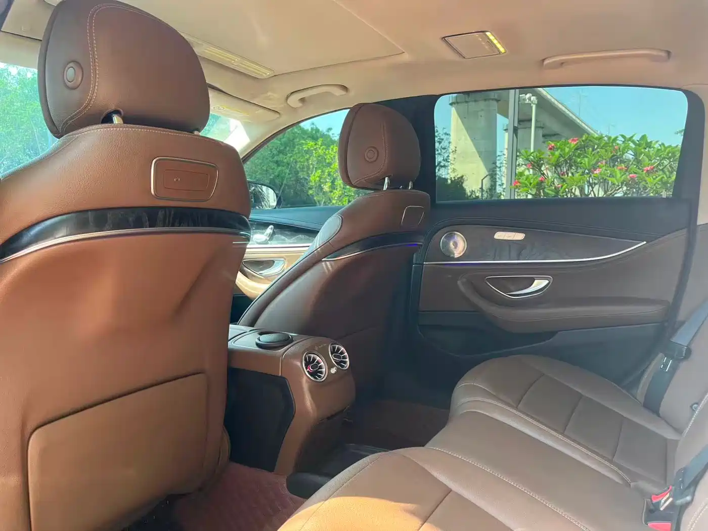 Mercedes-Benz E-Class 2019 E 200 L Sport фото 6