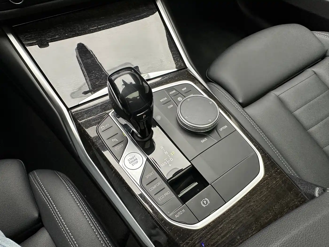 BMW 3 Series 2021 325Li M Sport Package фото 14