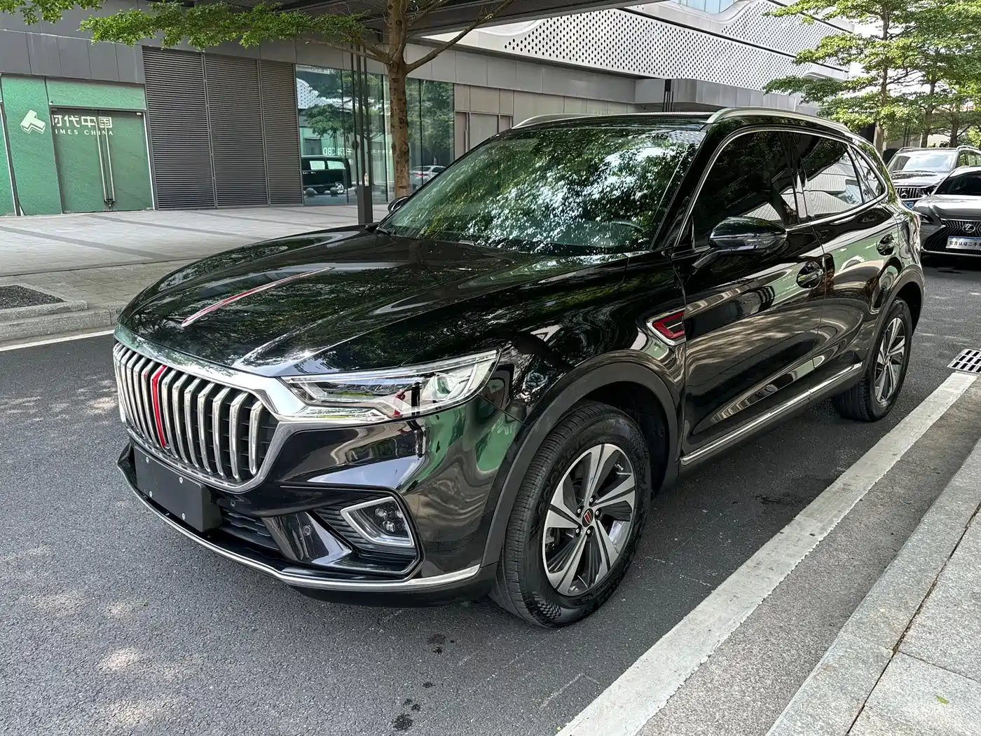 Hongqi HS5 2019 2.0T Smart Connect Enjoy Edition