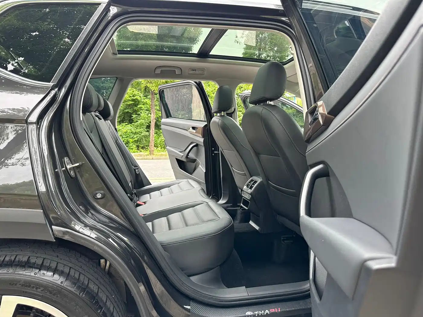 Volkswagen Tharu 2022 280TSI FWD Luxury Edition фото 10