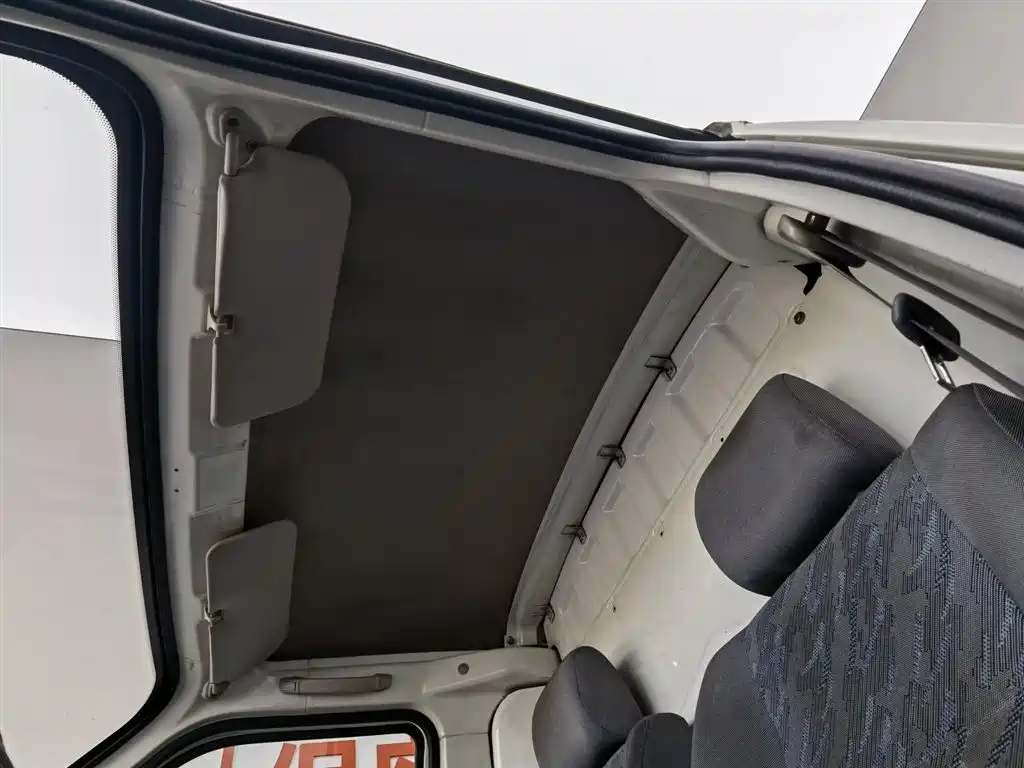 Dongfeng Ruitaite EM10