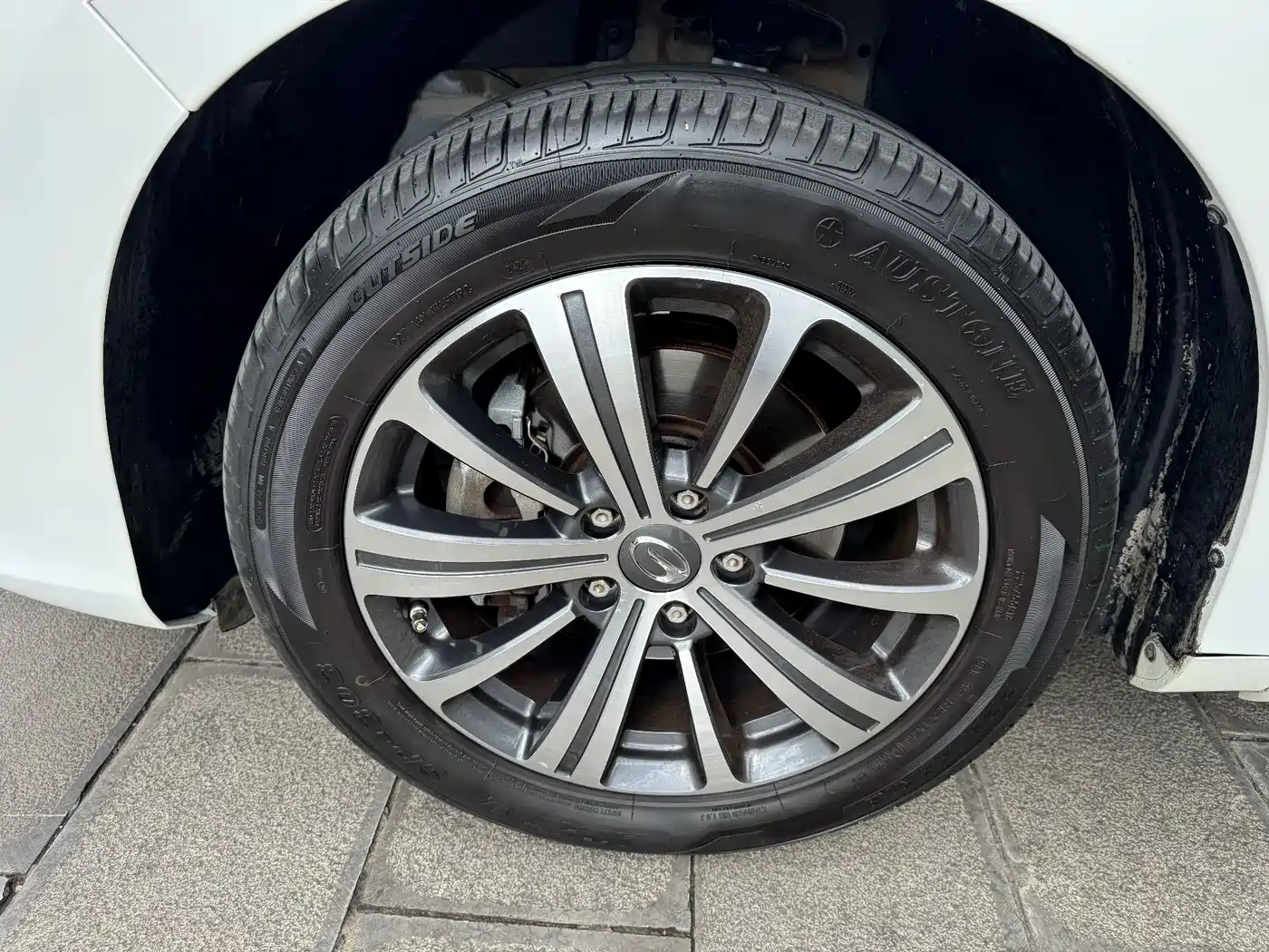 GAC Trumpchi Trumpchi M8 2018 320T Flagship Edition фото 36