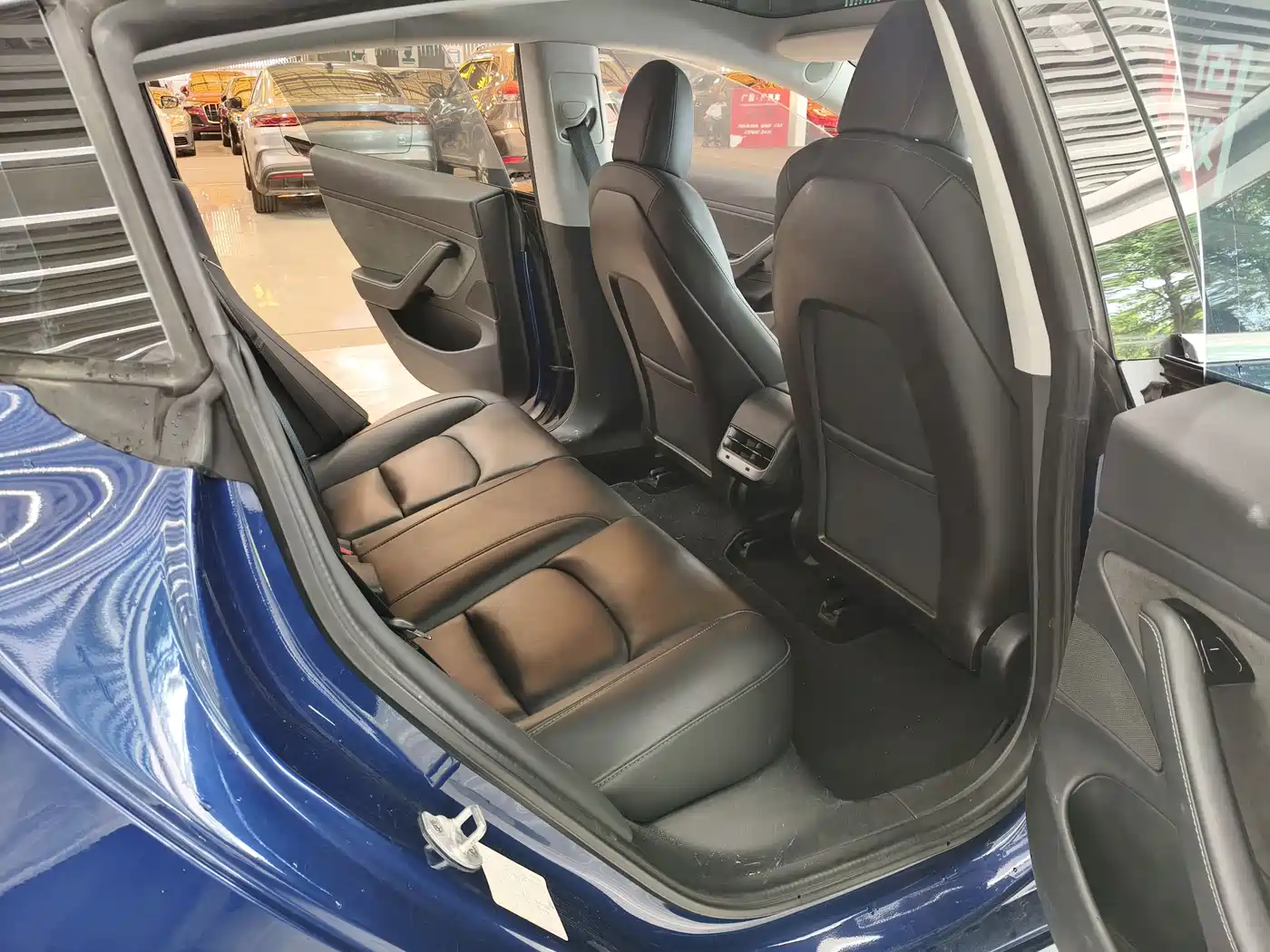 TESLA MODEL 3 (IMPORTED)