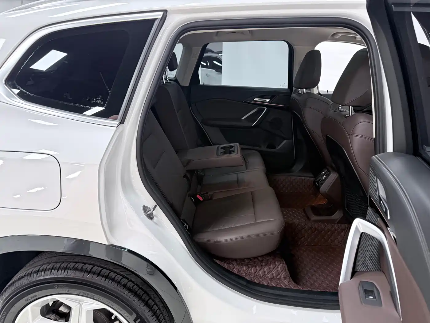 BMW X1 2023 sDrive20Li X Design Package фото 12