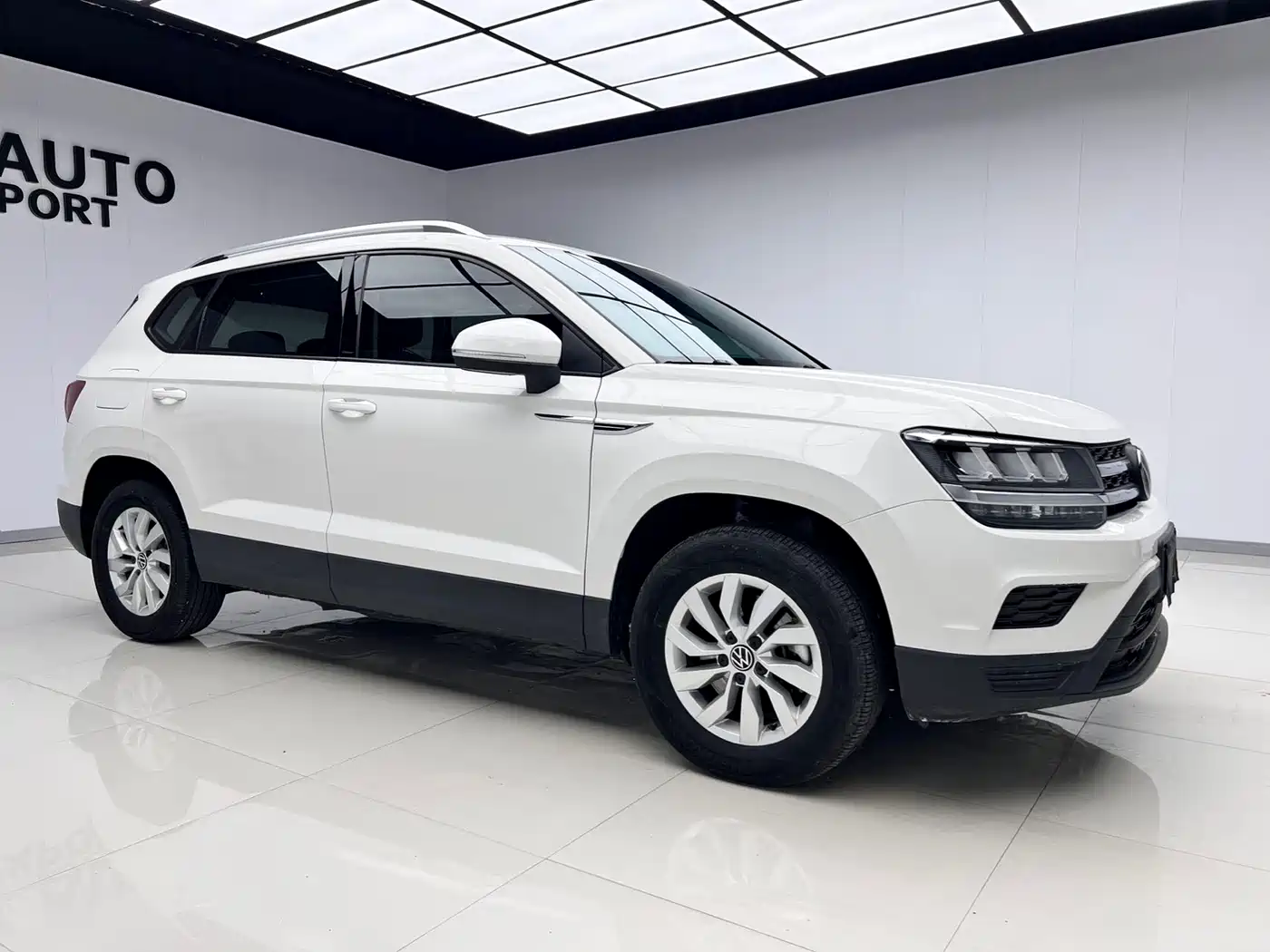 Volkswagen Tharu 2022 280TSI 2WD Trend фото 3