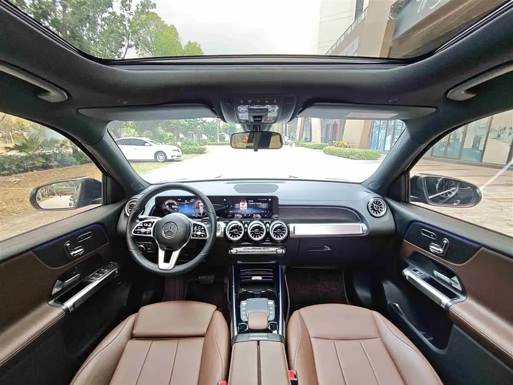 Mercedes-Benz GLB 2022 GLB 220 4MATIC фото 11