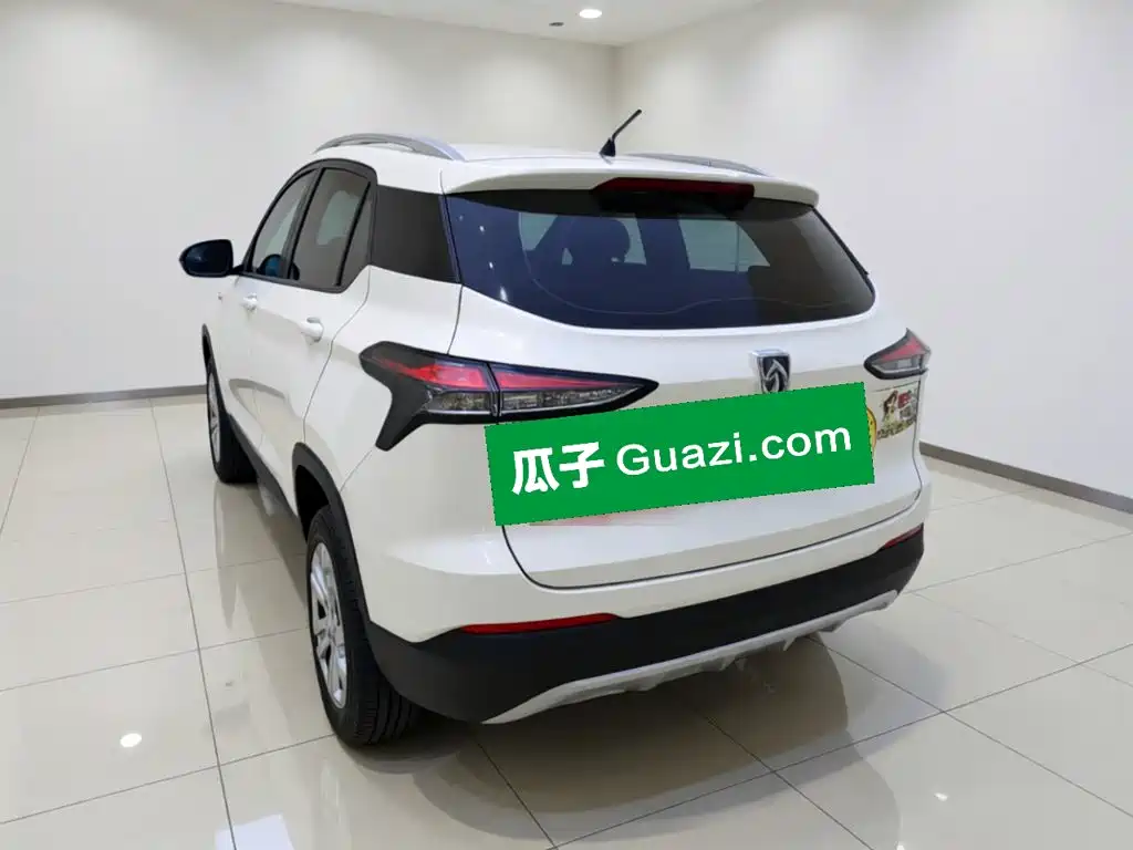 Фото 4 - Baojun 510