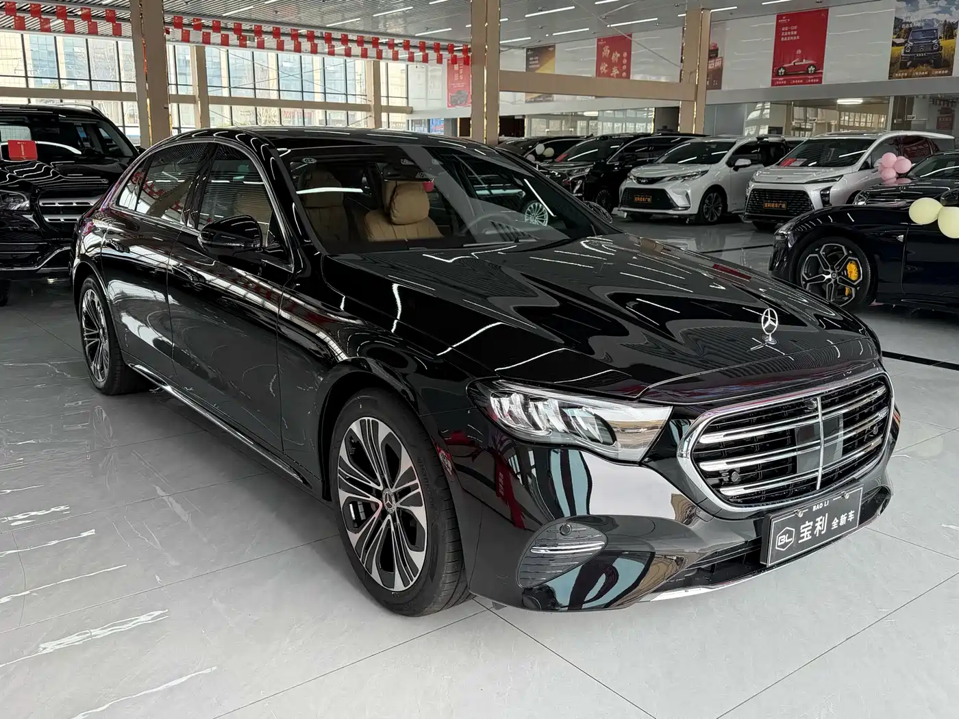 Mercedes-Benz E-Class 2026 E 300 L Luxury фото 4