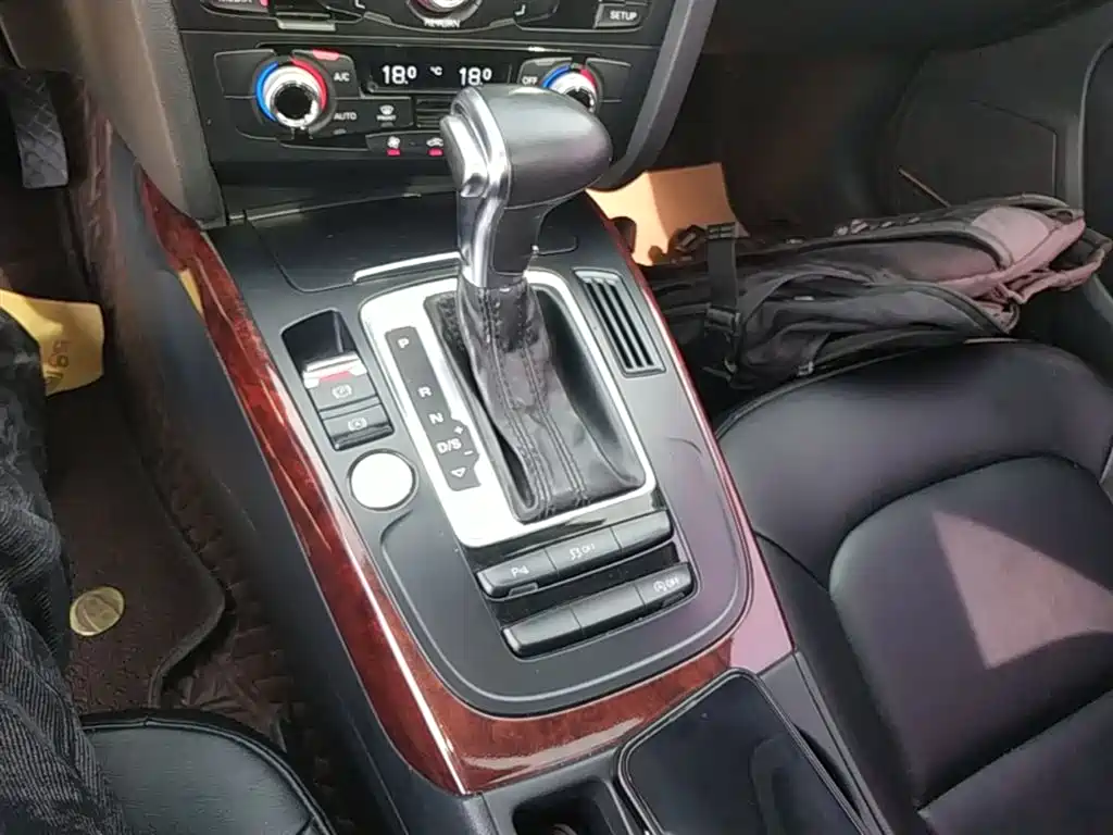 Audi A4L 2016 35 TFSI Collector's Edition Automatic Standard фото 14