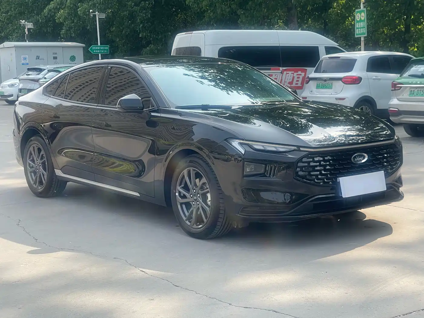 FORD MONDEO