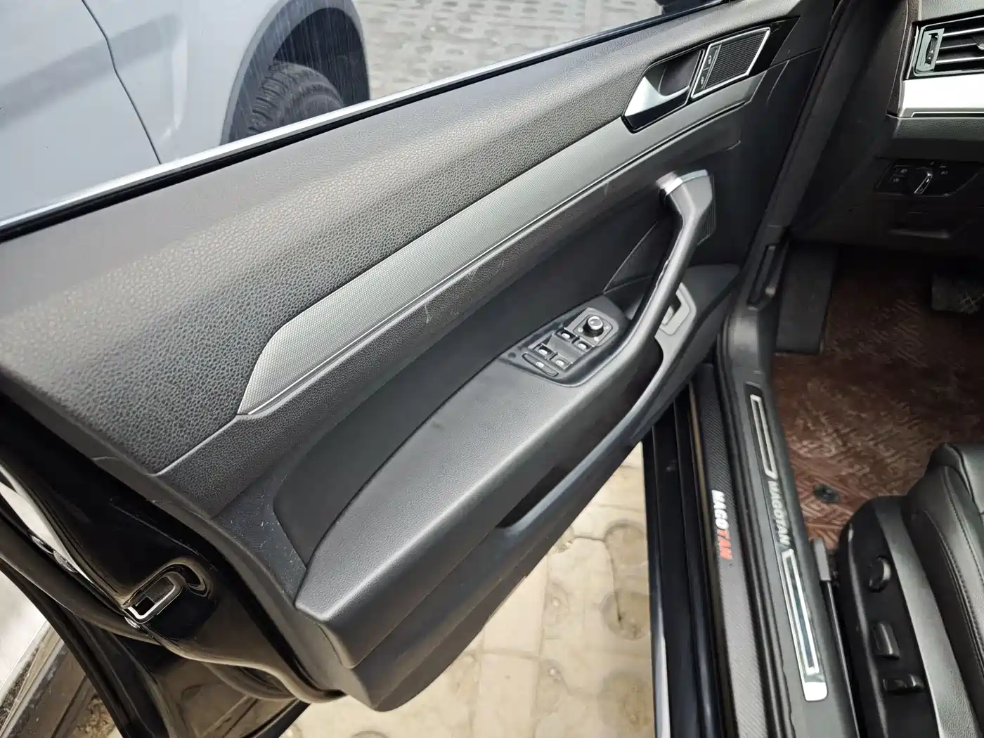 Volkswagen Magotan 2019 330TSI DSG Leading China VI фото 29