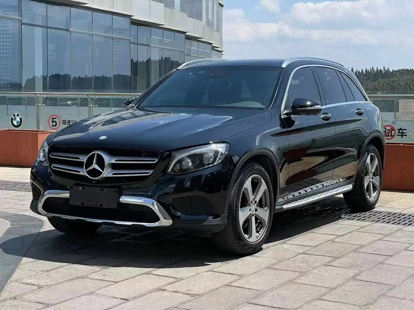 Mercedes-Benz GLC 2016 GLC 300 4MATIC Dynamic