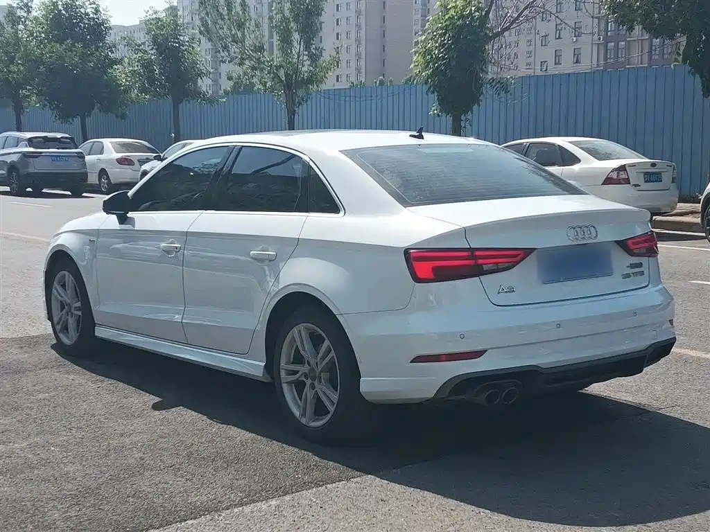 Audi A3 2019 Limousine 35 TFSI Fashion China VI фото 10