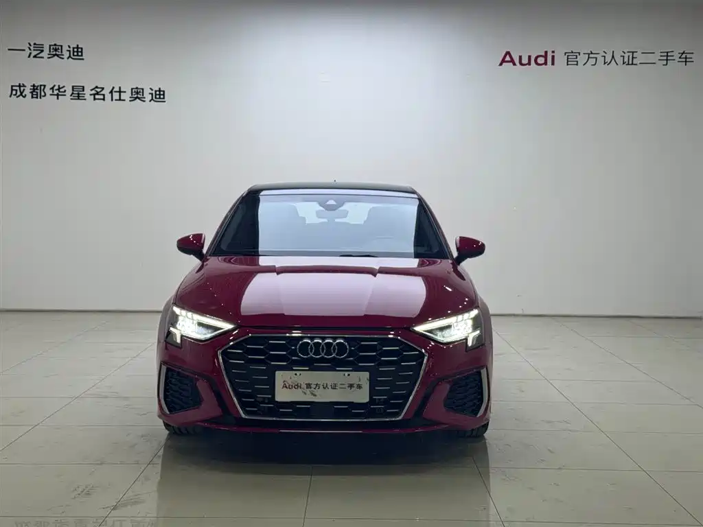 Audi A3 2024 Model Sportback 35 TFSI Fashion Sport фото 2