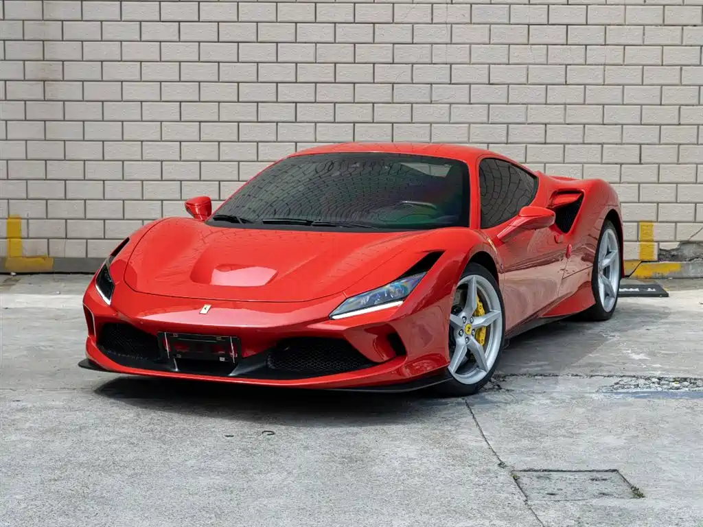 FERRARI F8 2024