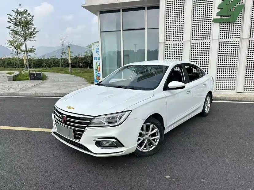 Фото 4 - Roewe i5