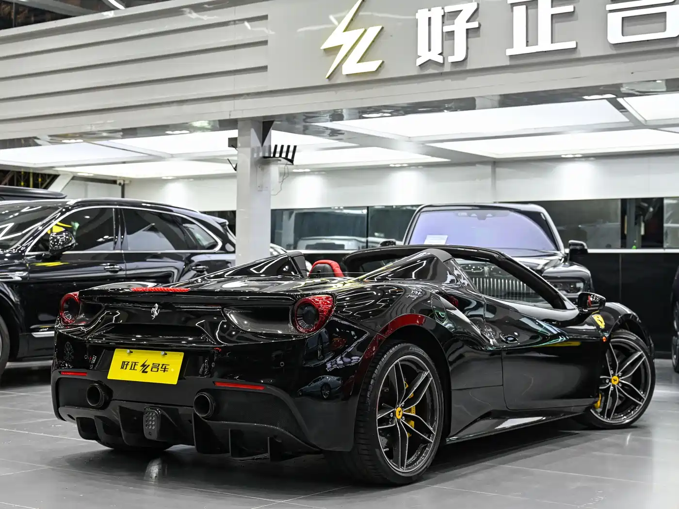 Ferrari 488 2018 2015 488 Spider