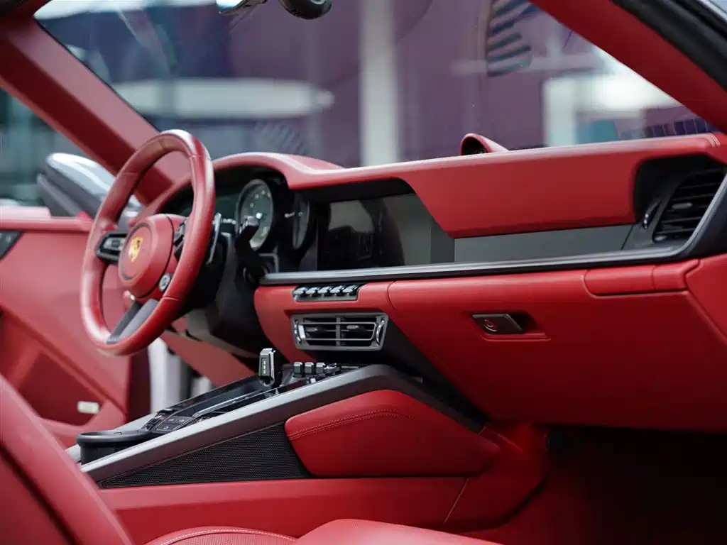 Porsche 911 2022 Carrera 4S Cabriolet 3.0T фото 42