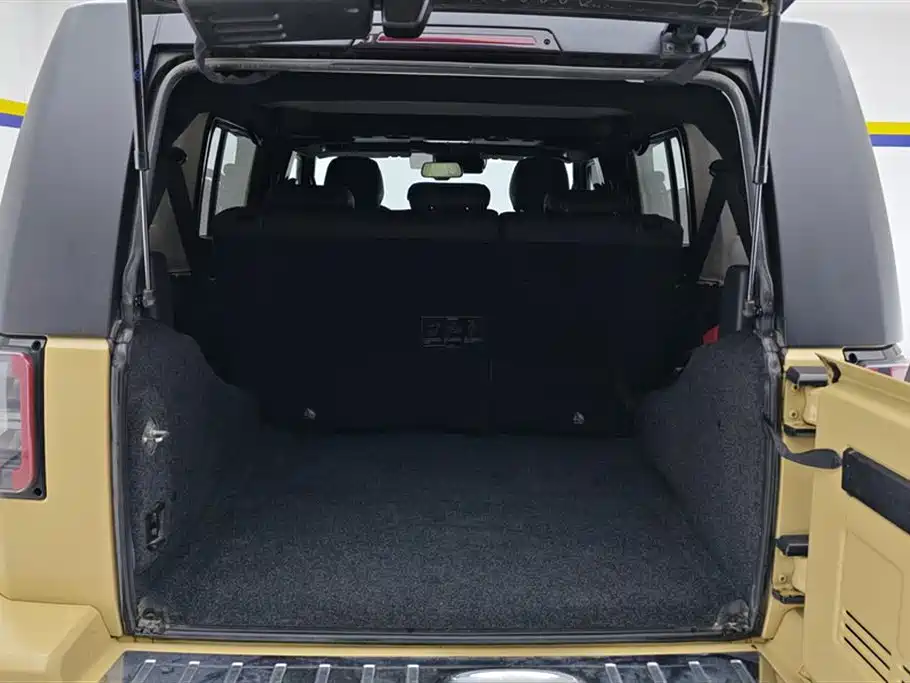 BAIC ORV Beijing Offroad BJ40 2019 2.3T Auto 4WD Hanta Champion Edition China VI фото 4