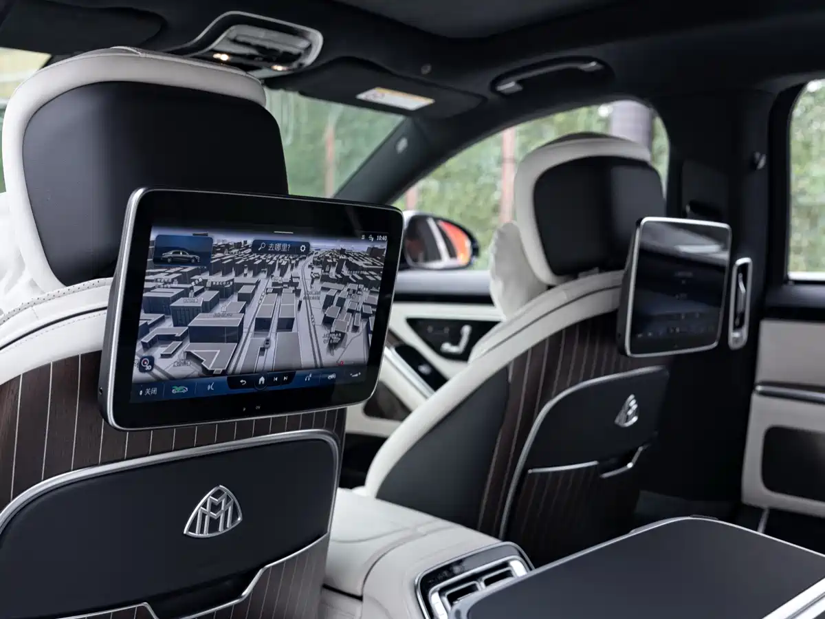 Mercedes-Benz Maybach S-Class 2022 S 680 4MATIC Craftsmanship Limited Launch Edition фото 27